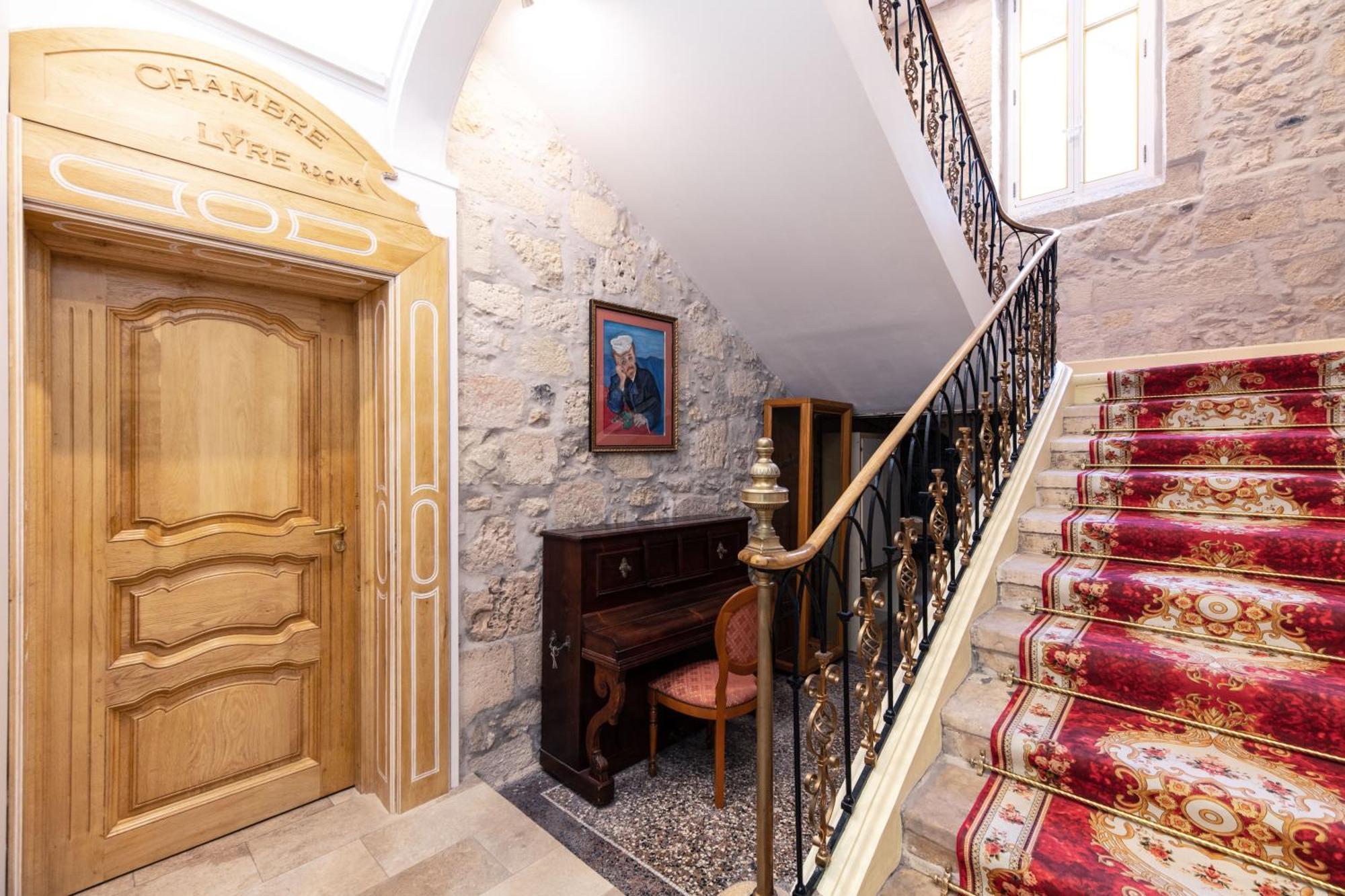 Suite Orientale Maison De L'Eglise Du Couvent Narbonne Exterior foto